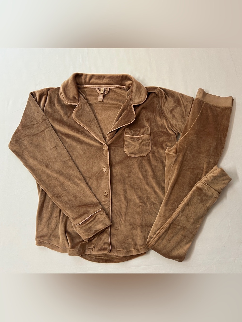 SKIMS Velvet Velour Button Up Top + Leggings Legging Set Brown Sienna